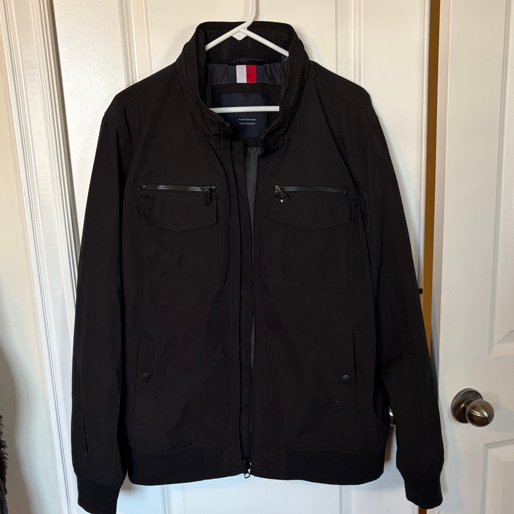 NWOT Tommy Hilfiger Men's Black Lightweight Jacket